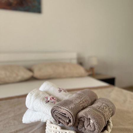 Suka Apartments أولتْسي المظهر الخارجي الصورة